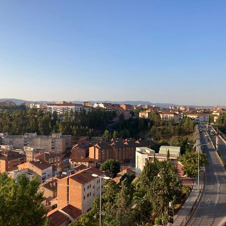 Teruelhome IV Atico Con Vistas Y Aparcamiento En El Centro 외부 사진