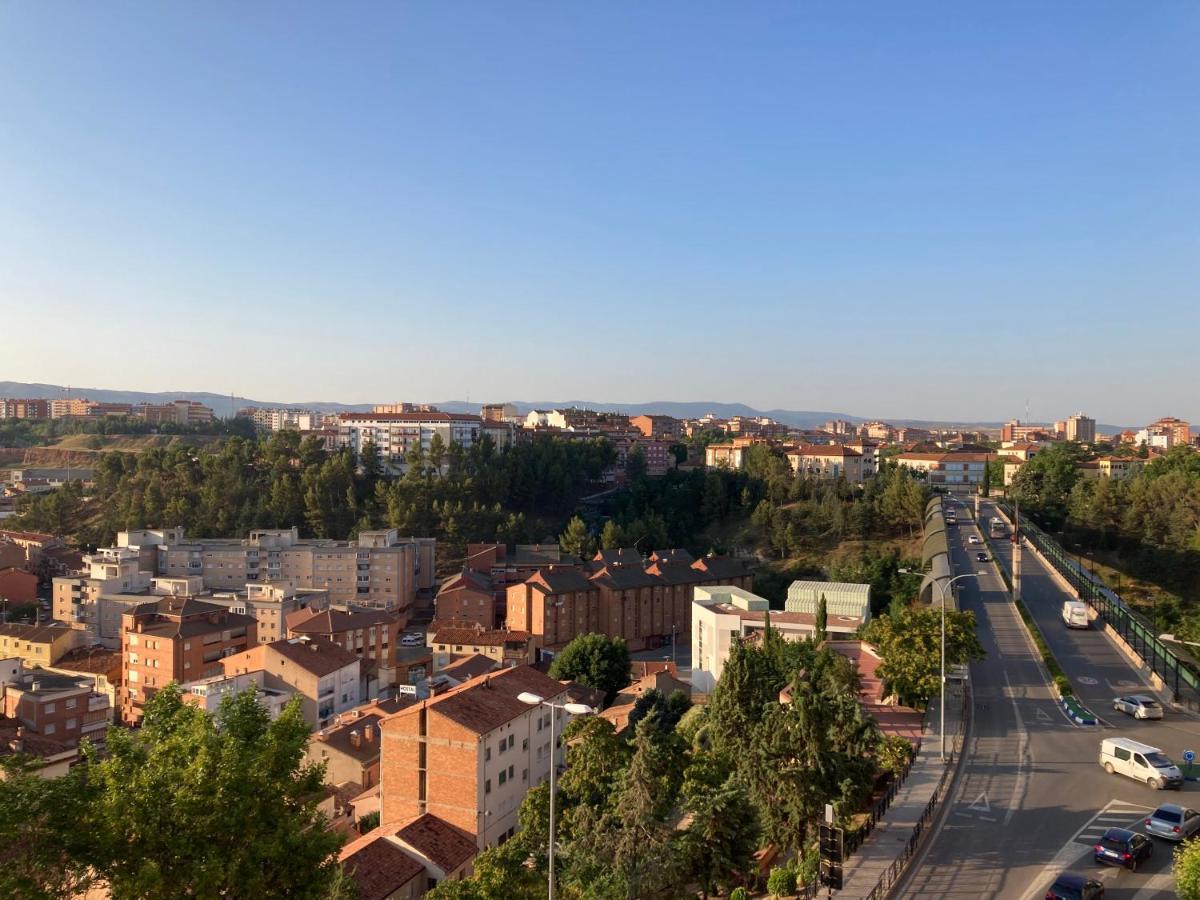 Teruelhome IV Atico Con Vistas Y Aparcamiento En El Centro 외부 사진